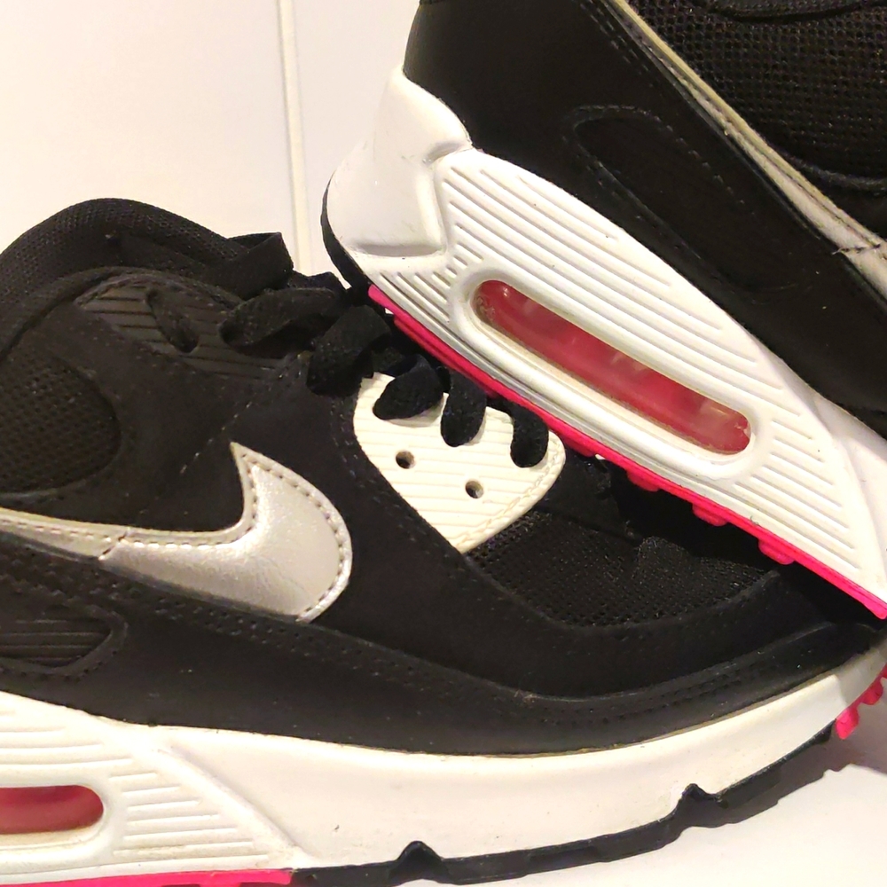 Nike Air Max 90